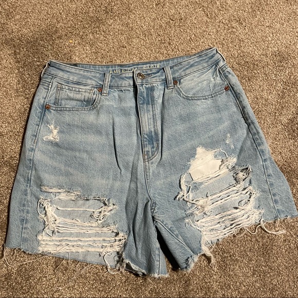 American Eagle shorts - Picture 2 of 3